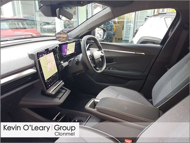 Image for 2026 Renault Scenic techno 87kWh 220hp AC11kW MY25