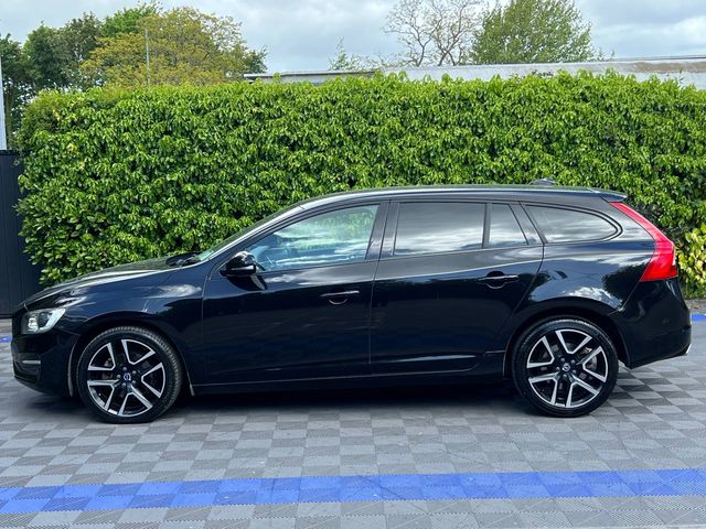 Image for 2017 Volvo V60 D4 2.0 D // REVERSE CAMERA // SERVICE HISTORY // ADAPTIVE CRUISE CONTROL