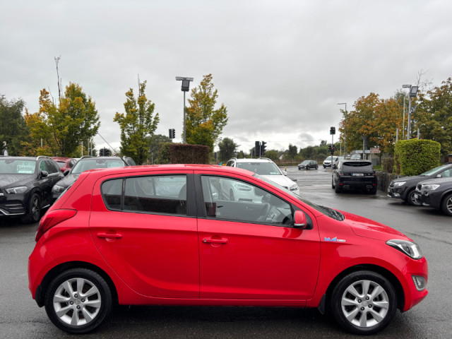 Image for 2013 Hyundai i20 1.2 PREMIUM 5DR *LOW KMS*