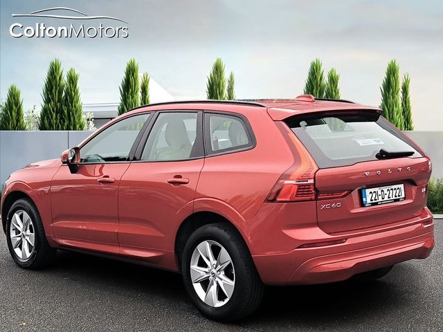 Image for 2022 Volvo XC60 Momentum B4 MHEV DSL (197hp)