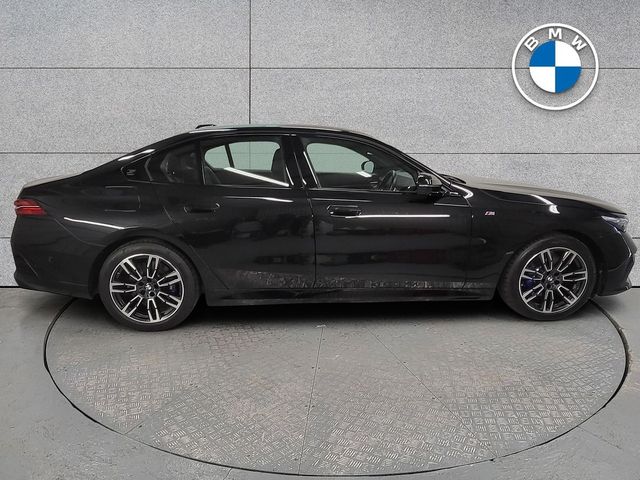 Image for 2024 BMW 5 Series 520i M Sport