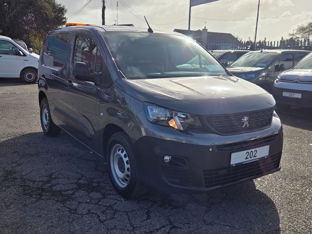 Image for 2020 Peugeot Partner BLUEHDI PROFESSIONAL L1