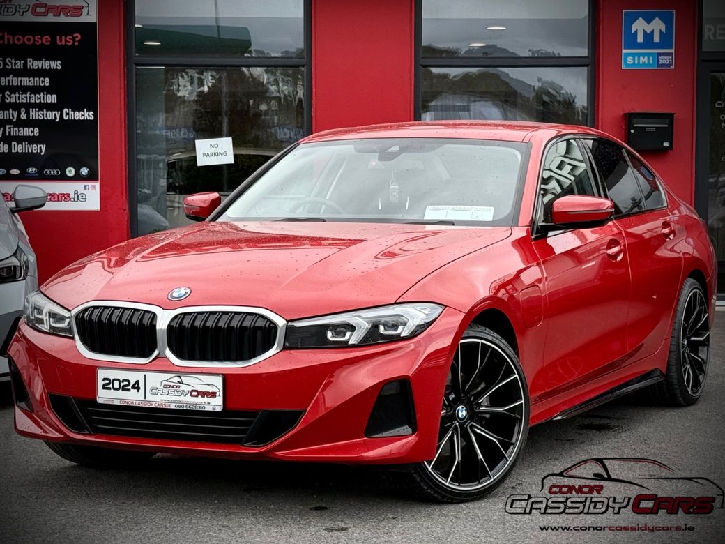 Image for 2024 BMW 3 Series 330E SPORT // FULL MAXTON KIT // LOW MILEAGE // HEATED STEERING WHEEL & FULL LEATHER