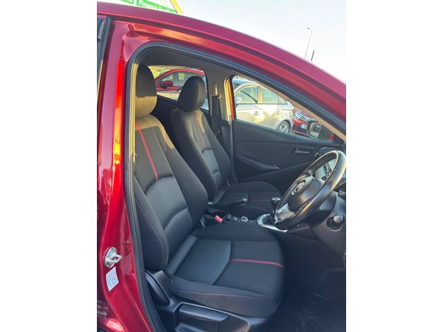 Image for 2016 Mazda Demio 