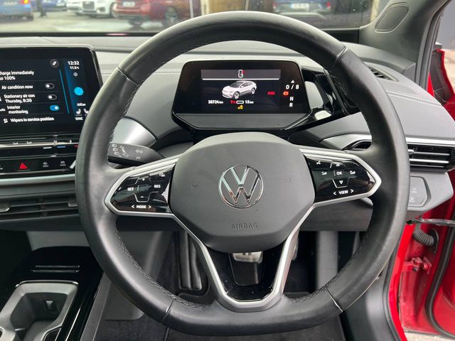 Image for 2023 Volkswagen ID.4 PURE 52KWH // VERY LOW MILEAGE // PAN ROOF // DIAMOND CUT ALLOYS // SAT NAV