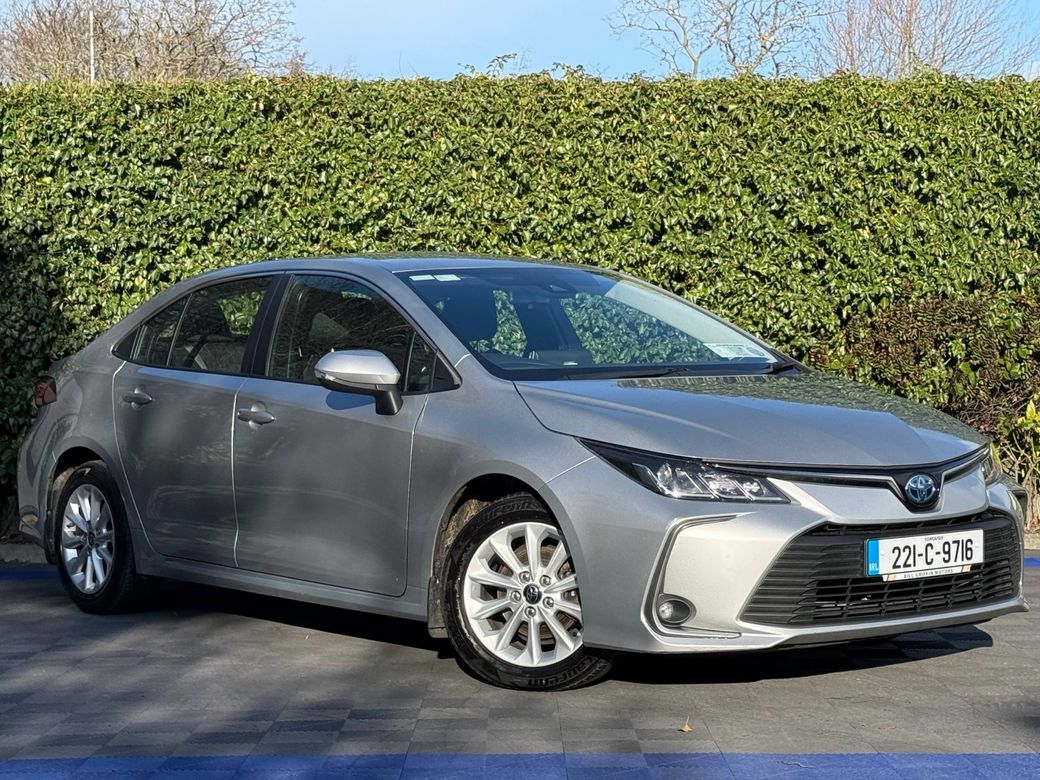 Image for 2022 Toyota Corolla LUNA 1.8 HYBRID // SERVICE HISTORY // LANE ASSIST // REVERSE CAMERA