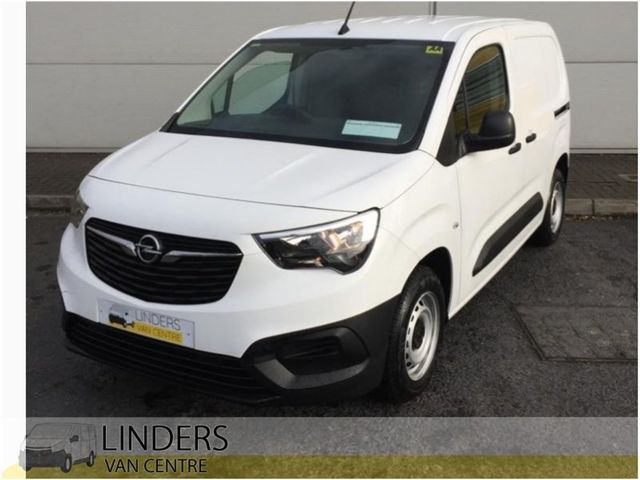 Image for 2025 Opel Combo 3 SEATS 251 PRE REG