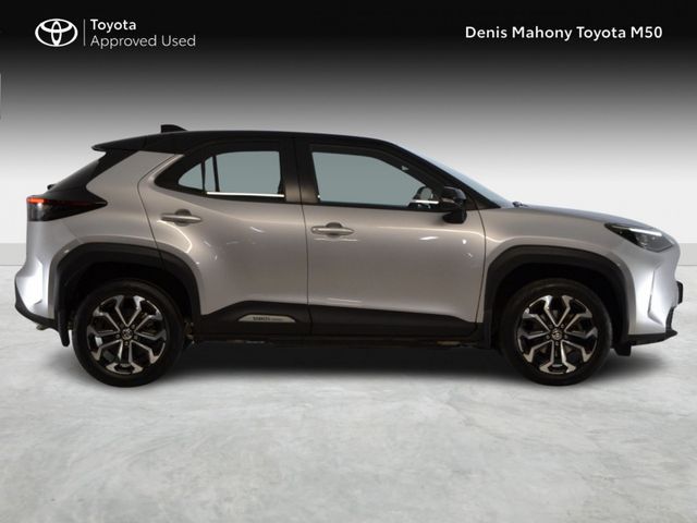 Image for 2023 Toyota Yaris Cross Hybrid Luna Sport Auto