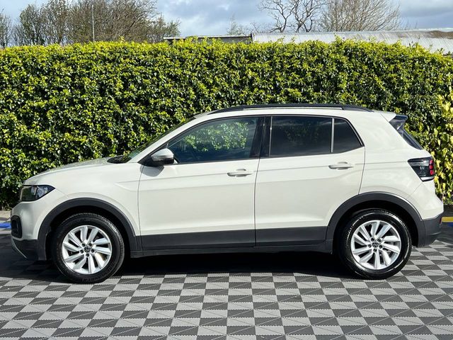 Image for 2023 Volkswagen T-Cross LIFE 1.0 TSI // APPLE CARPLAY/ANDROID AUTO // ADAPTIVE CRUISE CONTROL // DIGITAL CLUSTER