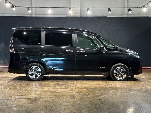 Image for 2022 Nissan Serena 1.2 HYBRID - E-POWER - 7 SEATER - HYBRID - FACTORY ALLOYS - 360 CAMERA - CRUISE CONTROL - DUAL AUTO SLIDING DOORS - HEATED SEATS - HEATED STEERING WHEEL - PUSH BUTTON START