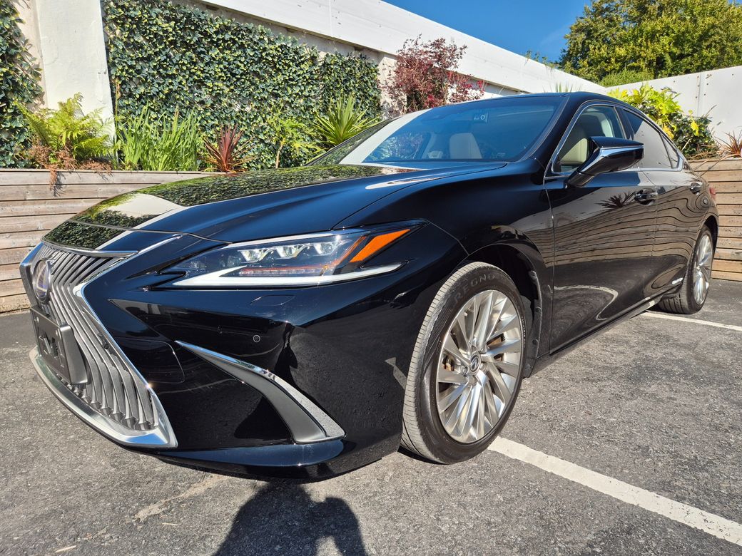 Image for 2021 Lexus ES 300h 2.5 HYBRID / LUXURY TOP SPEC / TAX €180 