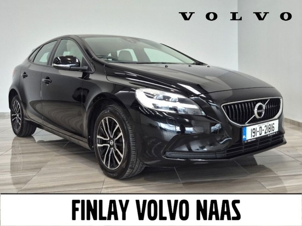 Image for 2019 Volvo V40 D3 (150hp) Momentum Edition