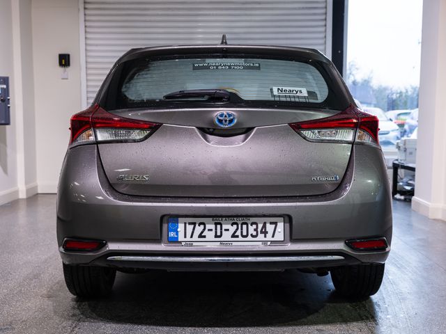 Image for 2017 Toyota Auris Hybrid Luna 4DR Auto