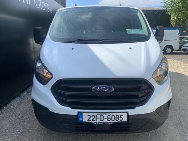 Image for 2022 Ford Transit Custom 2.0 TDCI 105 PS LEADER SWB // PRICE EXCL. VAT // ONE OWNER // FULL SERVICE HISTORY // TIMING BELT/WET BELT REPLACED // 01/26 CVRT // 