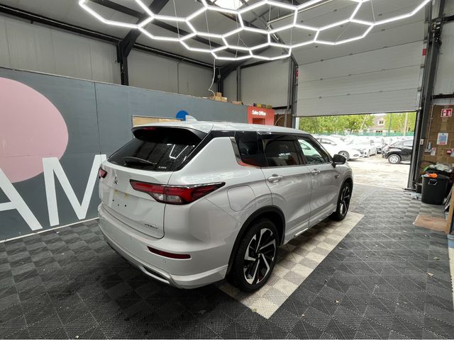Image for 2024 Mitsubishi Outlander €44950 2024 MITSUBISHI OUTLANDER PHEV P 4WD 2.4 AUTOMATIC / CRUISE CONTROL / 360° CAMERA / ELECTRIC MEMORY & HEATED SEATS / PADDLE SHIFTERS / HEATED STEERING WHEEL AND MORE
