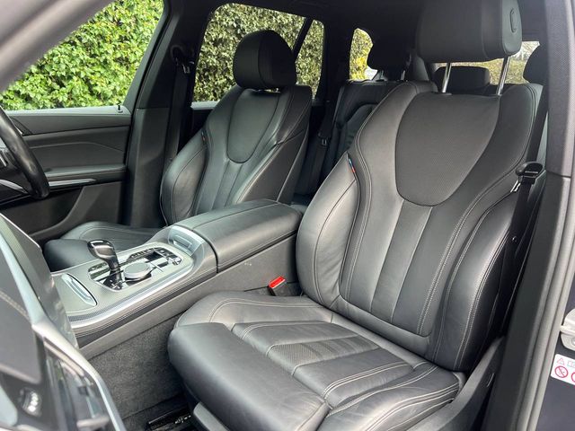 Image for 2021 BMW X5 M-SPORT COMPETITION XDRIVE45e 3.0 HYBRID // LEATHER HEATED SEATS // APPLE CARPLAY/ANDROID AUTO // ADJUSTABLE AIR SUSPENSION