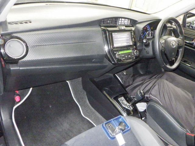Image for 2015 Toyota Corolla 1.5 Corolla Fielder Petrol Hybrid Auto