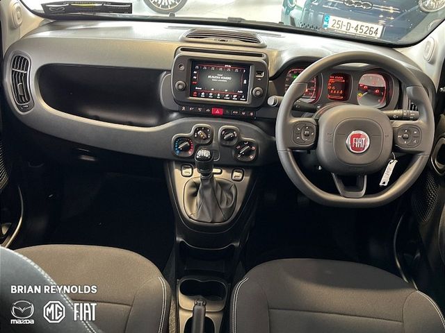 Image for 2025 Fiat Panda Panda Cross 1.0 70 HP 5 Seat