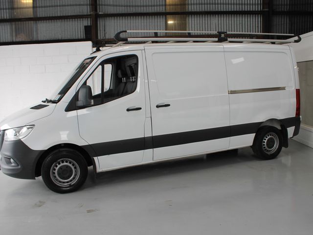 Image for 2020 Mercedes-Benz Sprinter 211/39 FWD 6DR