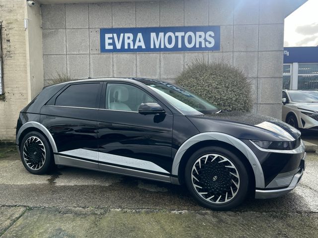 Image for 2022 Hyundai Ioniq 5 PREMIUM PLUS 73KWH EV //MASSIVE SPEC//BOSE SOUND SYSTEM//PANORAMIC GLASS ROOF//FULL LEATHER ELECTRIC HEATED/COOLED SEATS//