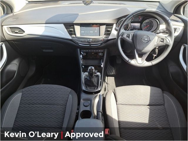 Image for 2020 Opel Astra 1.2T SRi