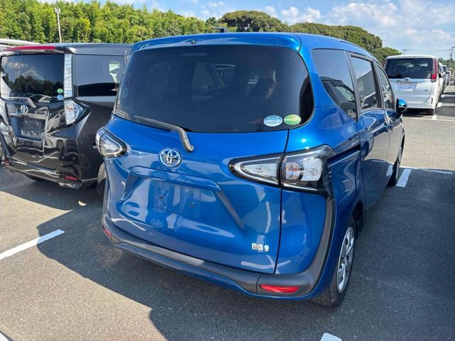 Image for 2019 Toyota Sienta HYBRID - 7 SEATER - POWER DOORS