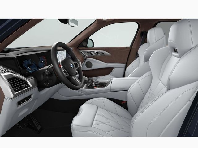 Image for 2025 BMW XM 50e