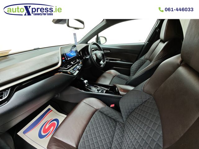 Image for 2018 Toyota C-HR 1.8 Excel CVT Automatic, Reversing camera