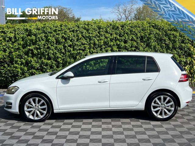 Image for 2017 Volkswagen Golf COMFORTLINE 1.2 TSI AUTO // ADAPTIVE CRUISE CONTROL // 17" ALLOYS // REVERSE CAMERA