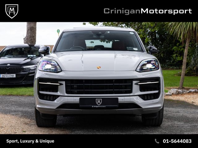 Image for 2023 Porsche Cayenne 3.0 E-Hybrid SportDesign New Model