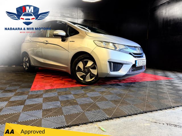 Image for 2015 Honda Fit Hybrid