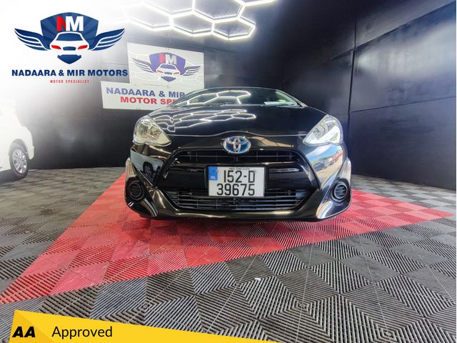 Image for 2015 Toyota Aqua DAA NHP10