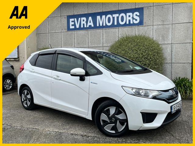 Image for 2015 Honda Fit AUTOMATIC HYBRID 1.5 L PETROL 