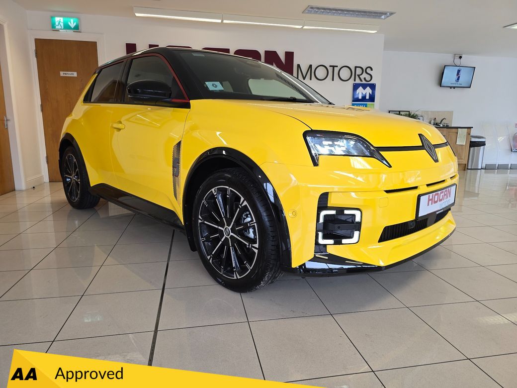Image for 2025 Renault 5 Iconic Five 52kWh 150BHP * Best Range & Spec * Safety Pack Plus * 