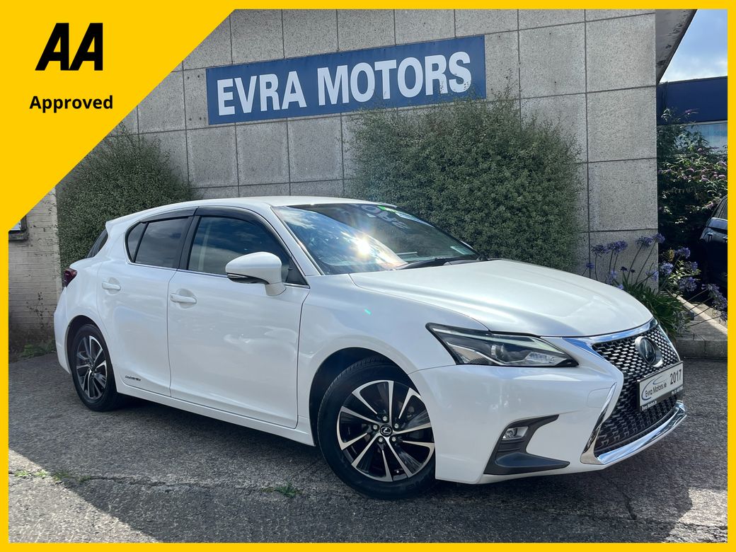 Image for 2017 Lexus CT 200h VC AUTOMATIC HYBRID 1.8 PETROL //LOW MILES//REVERSE CAMERA//ADAPTIVE CRUISE CONTROL//ELECTRIC HEATED SEATS//KEYLESS ENTRY//