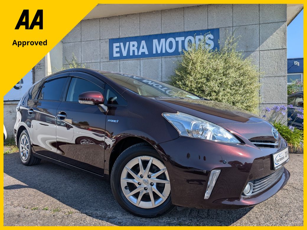 Image for 2014 Toyota Prius Alpha 7 SEATER HYBRID AUTOMATIC 1.8 PETROL //LOW MILES//REVERSE CAMERA//
