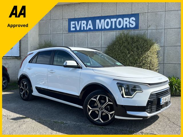 Image for 2023 Kia Niro K3 AUTOMATIC HYBRID 1.6 PETROL //HIGH SPEC//HALF LEATHER HEATED SEATS//HEATED STEERING WHEEL//ADAPTIVE CRUISE CONTROL//REVERSE CAMERA//SAT NAV//KEYLESS ENTRY//