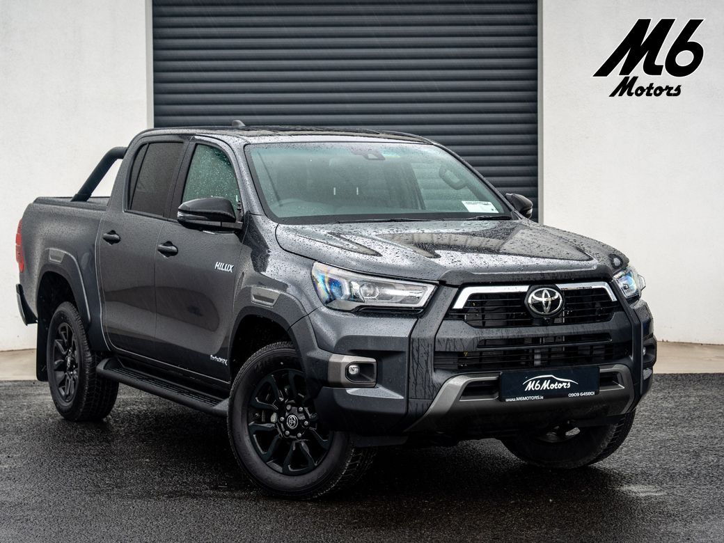 Image for 2025 Toyota Hilux 2 8D4D INVINCIBLE X 
