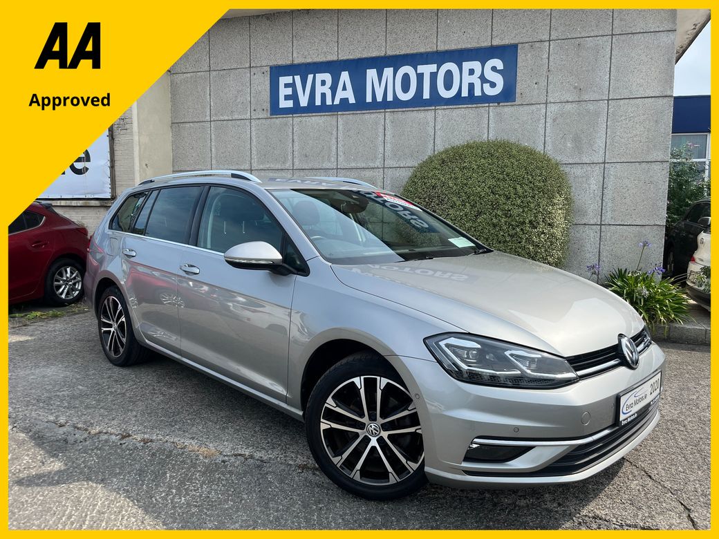 Image for 2020 Volkswagen Golf CL ESTATE AUTOMATIC 1.2 PETROL //BLIND SPOT WARNING//KEYLESS ENTRY//REVERSE CAMERA// 