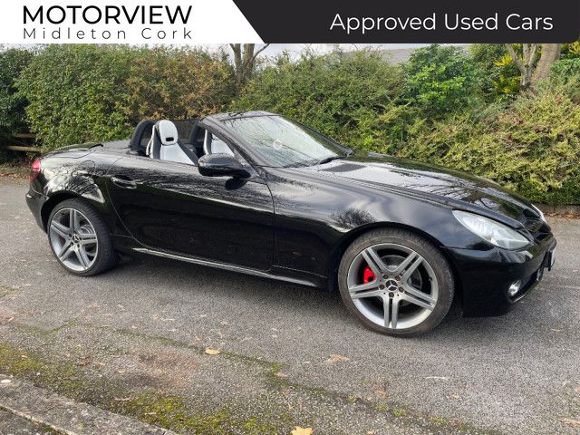 Image for 2009 Mercedes-Benz SLK 200 SLK 200 Kompressor *CONVERTABLE* This Car Is Like New Showroom Condition* Electric Mirrors, Sport-Tuned Suspension, Sports Seats, Climate Control, Cruise Control, Alloy Wheels, Daytime Running Lights,