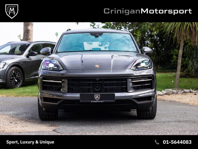 Image for 2025 Porsche Cayenne V6 E-Hybrid 