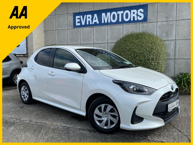 Image for 2020 Toyota Yaris AUTOMATIC HYBRID 1.5 PETROL //KEYLESS ENTRY//REVERSE CAMERA//ADAPTIVE CRUSIE CONTROL// 