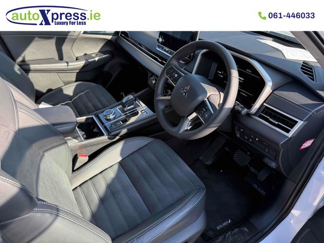 Image for 2022 Mitsubishi Outlander PHEV G, Ultra Low mileage, Automatic