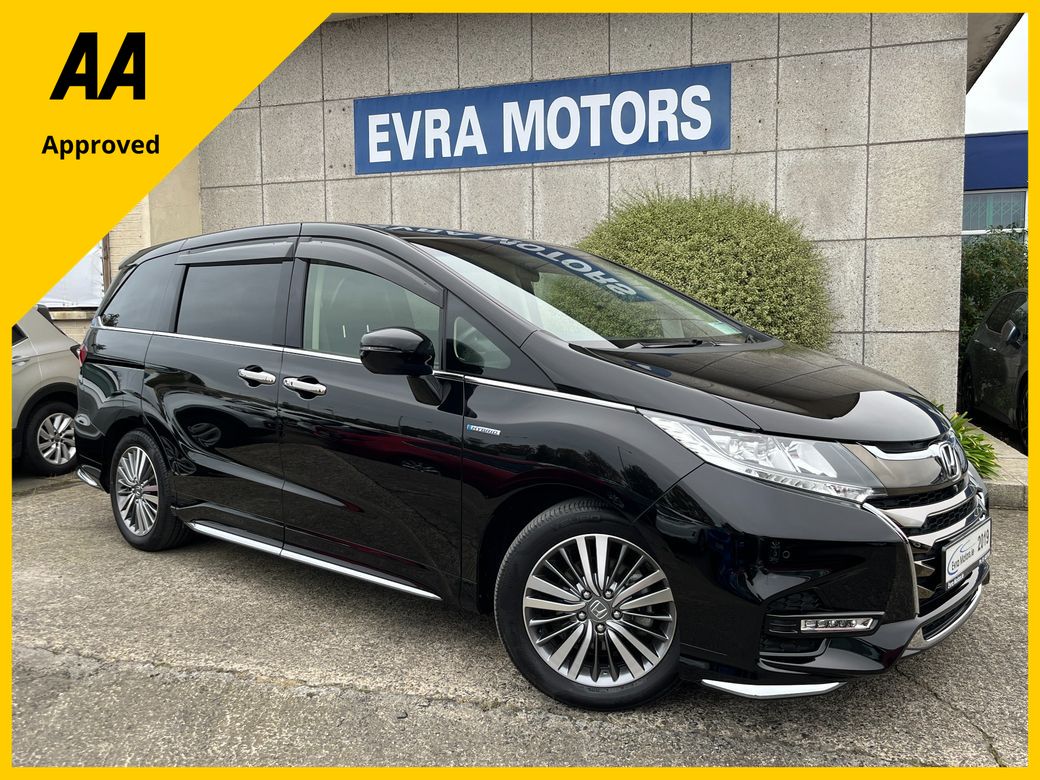 Image for 2019 Honda Odyssey ABSOLUTE 8 SEATER AUTOMAITC HYBRID 2.0 PETROL //360 PARKING CAMERAS//KEYLESS ENTRY//POWER SLIDING REAR DOORS//
