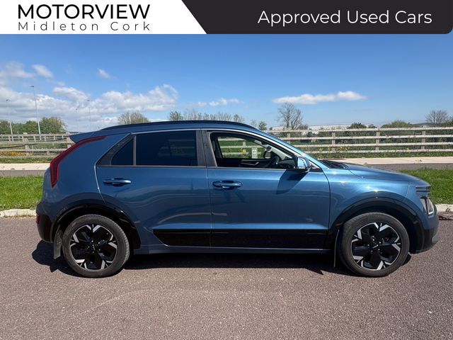Image for 2023 Kia e-Niro EV 64KW Huge Spec , 1 owner from new! FSH Touch Infotainment System, Lane Departure Warning, Climate Control, Cruise Control, Cup Holders, 