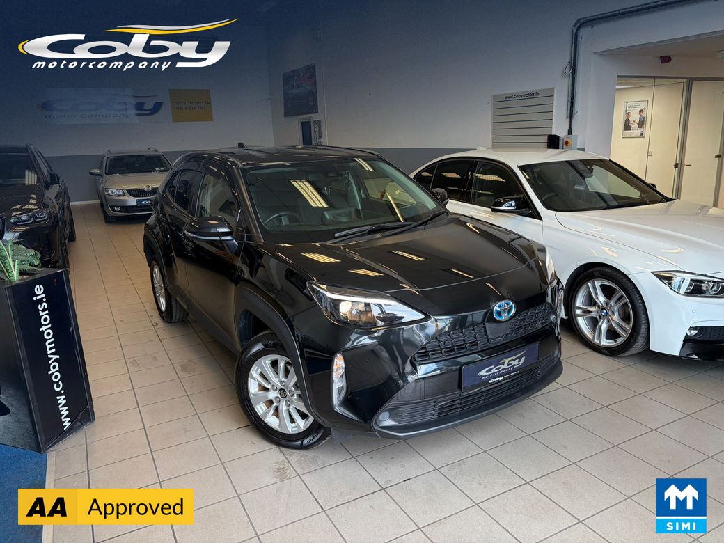 Image for 2022 Toyota Yaris Cross 1.5 Hybrid5DR Auto. New NCT, Alloy Wheels, MFSW, Sat Nav, Reverse Camera, Full Electrics, Cruise Control, Climate Control, Mirror Link, BT, and more.