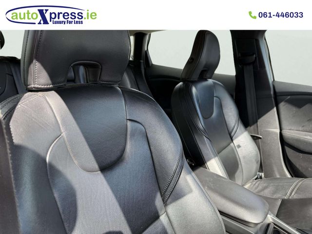 Image for 2014 Volvo V40 D2 SE 5DR