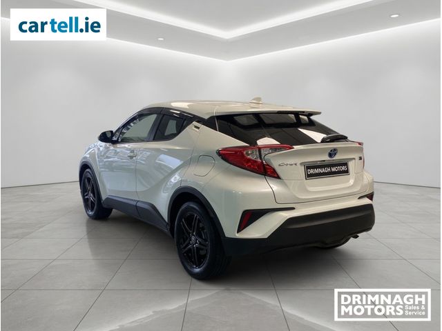 Image for 2020 Toyota C-HR 1.8 hybrid Luna 