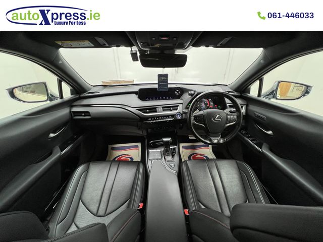 Image for 2019 Lexus UX 250H VERSION C 2.0 Hybrid Automatic, Reversing camera