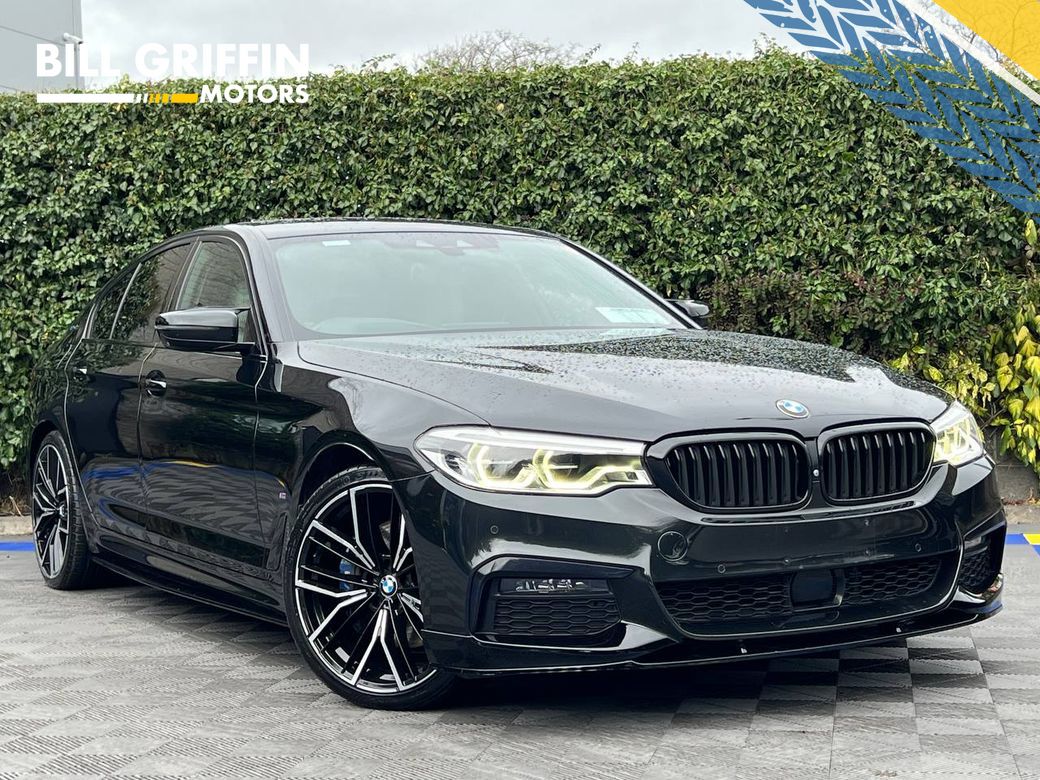 Image for 2020 BMW 5 Series 530e M-SPORT COMPETITION 2.0 HYBRID // LEATHER M-SPORT INTERIOR // DIGITAL CLUSTER // NEW 20" M5 ALLOYS